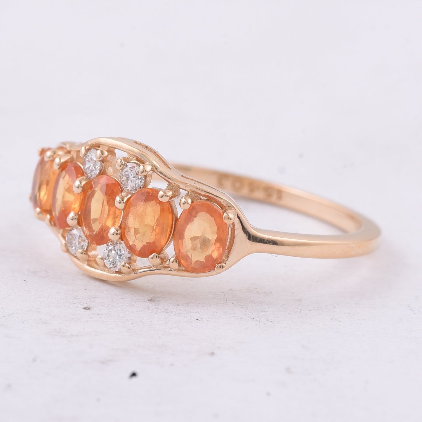 1.12 Ct Oval Natural Orange Sapphire 14K Gold Ring