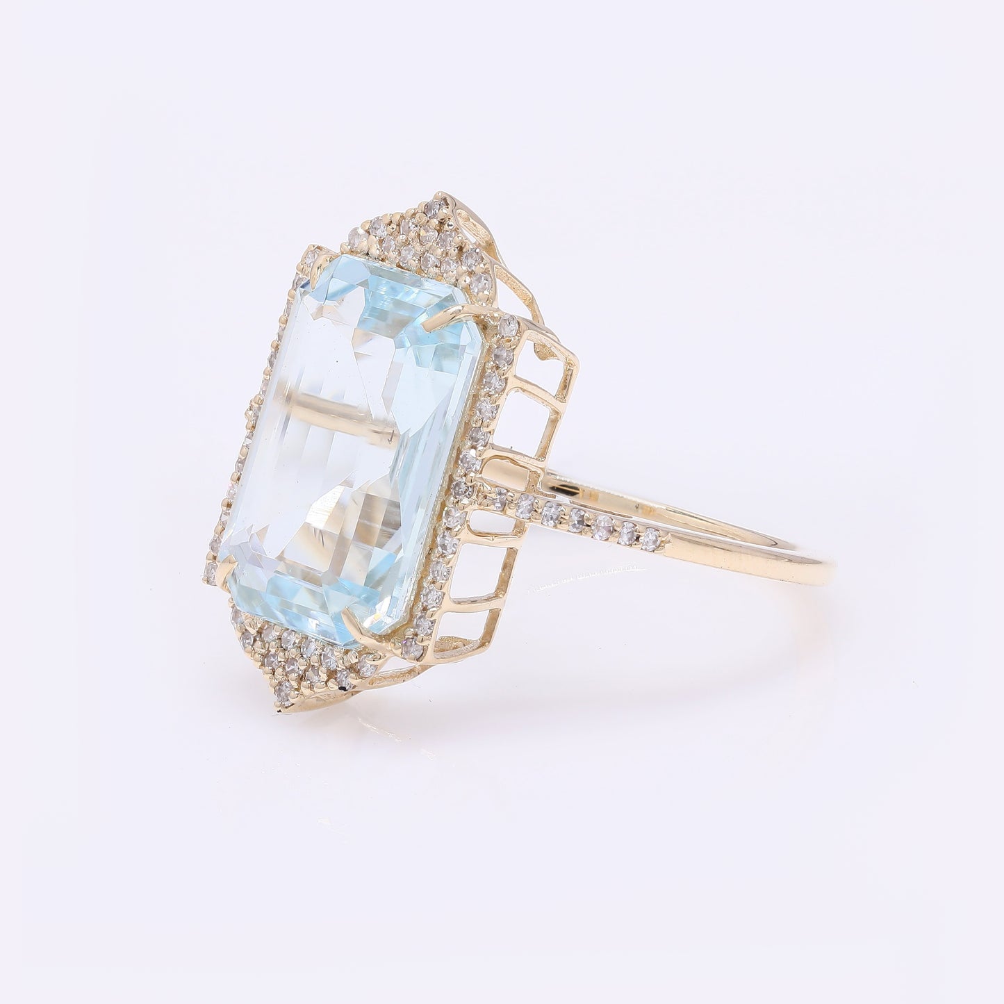4.37 Ct Emerald Cut Natural Beryl Aquamarine 14K Gold Ring