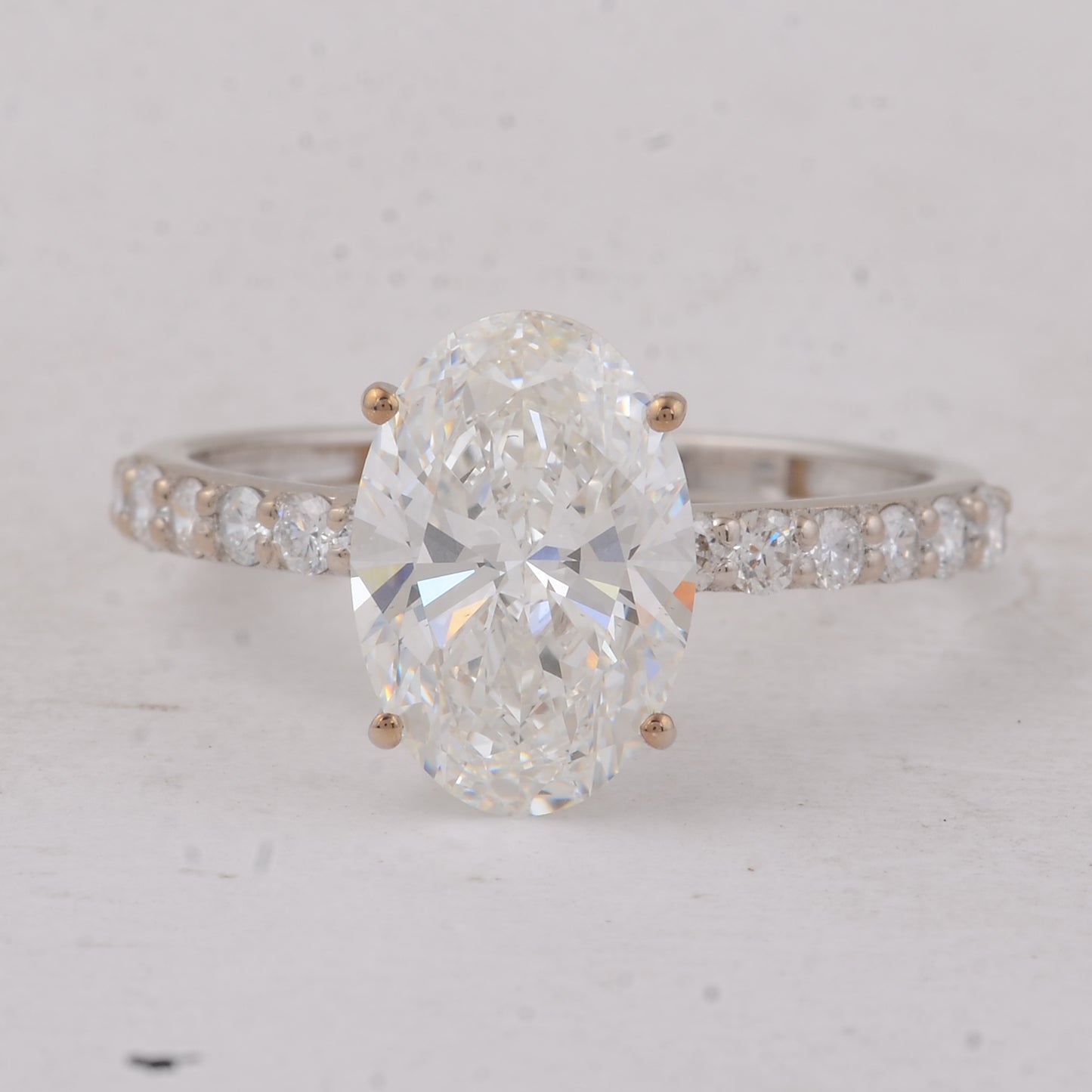 2.84 Carats Lab Grown Diamond 14K Gold Ring