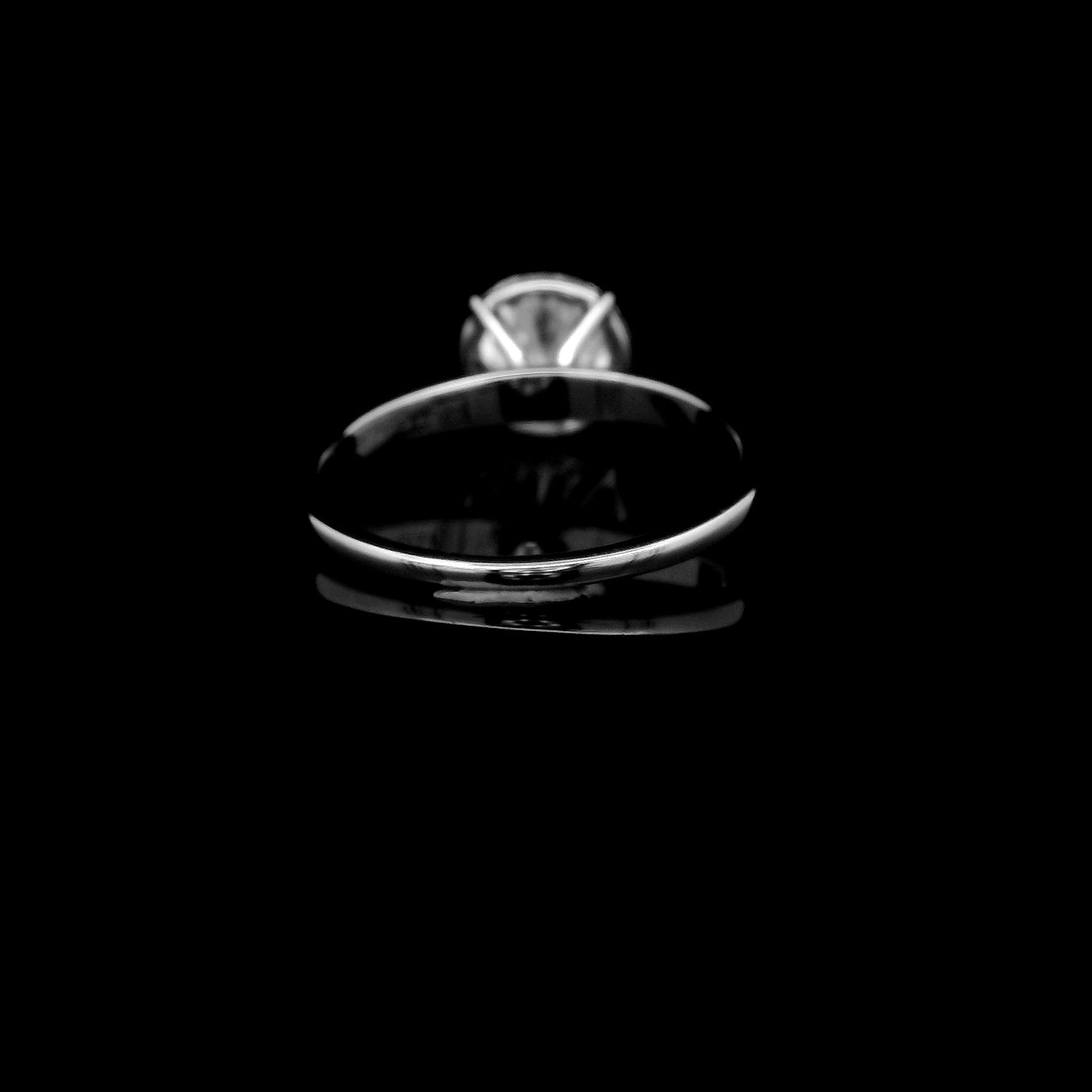2.10 Carats Lab Grown Diamond 14K Gold Ring
