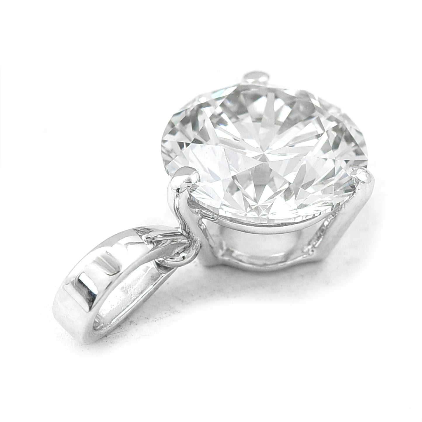 2.06 Carats Lab Grown Diamond 14K Gold Pendant