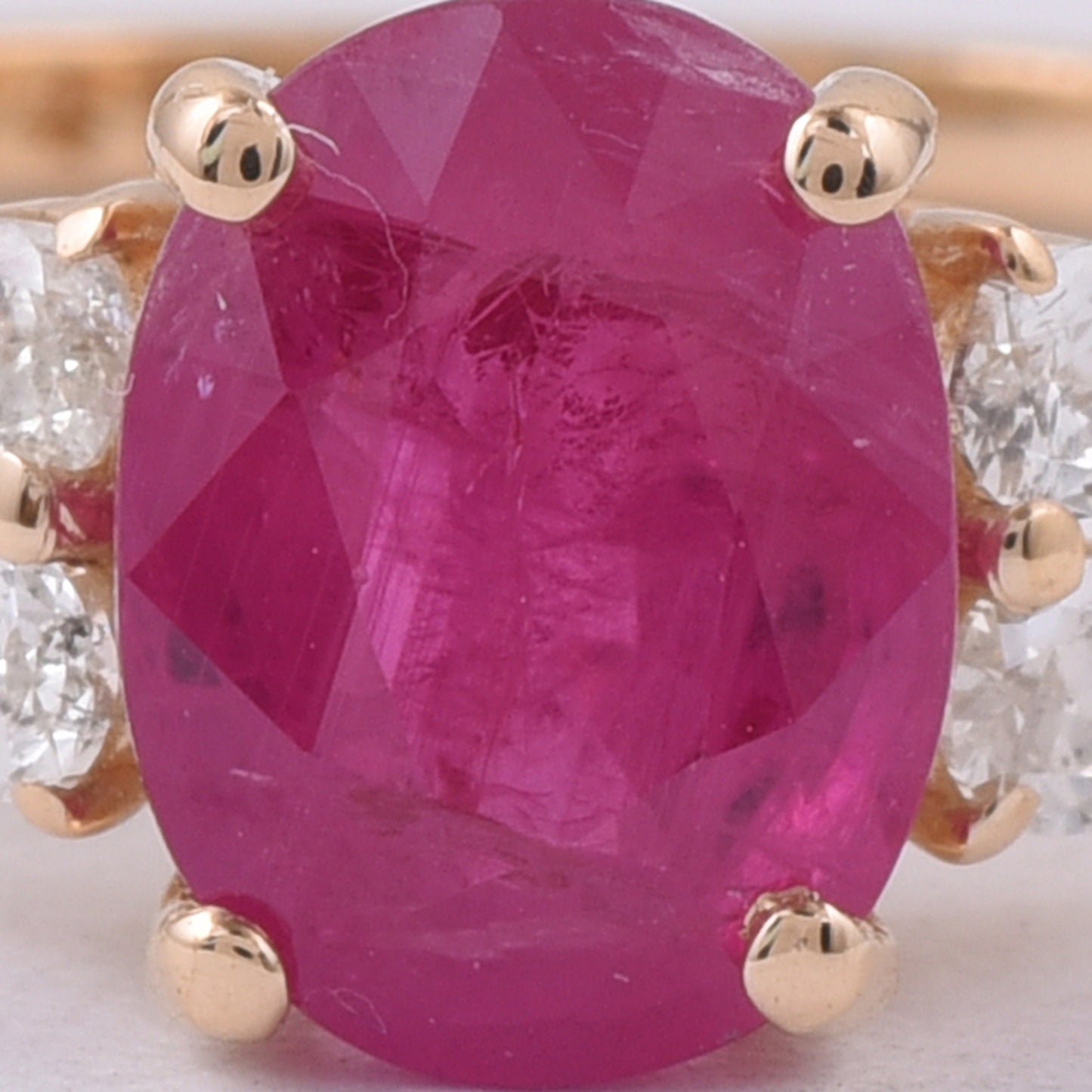 1.91 Ct Oval Natural Ruby 14K Gold Ring