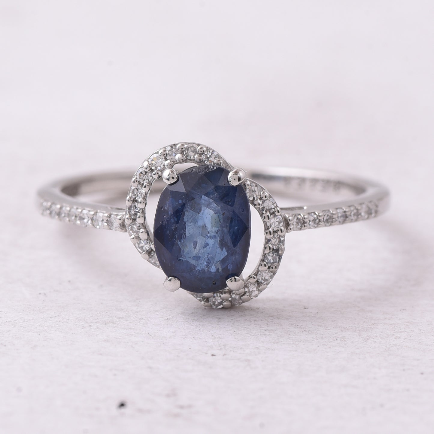 1.39 Ct Oval Mixed Cut Natural Sapphire 950 Platinum Ring