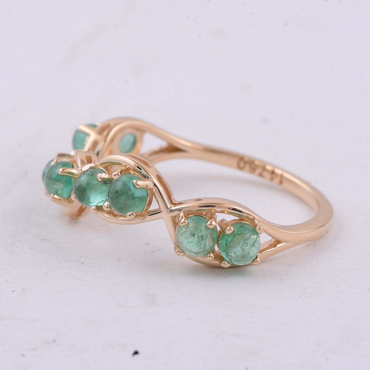 1.06 Ct Round Cabochon Cut Natural Emerald 14K Gold Ring