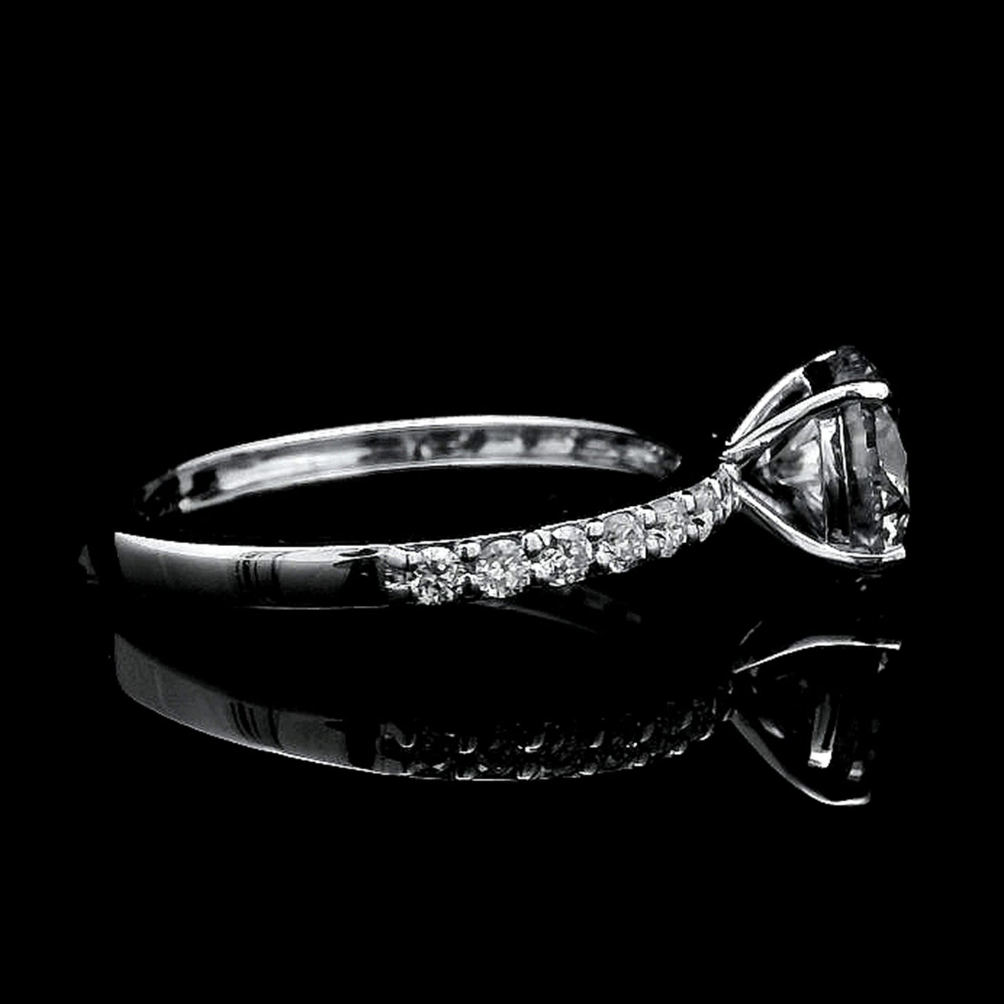 1.99 Carats Lab Grown Diamond 14K Gold Ring