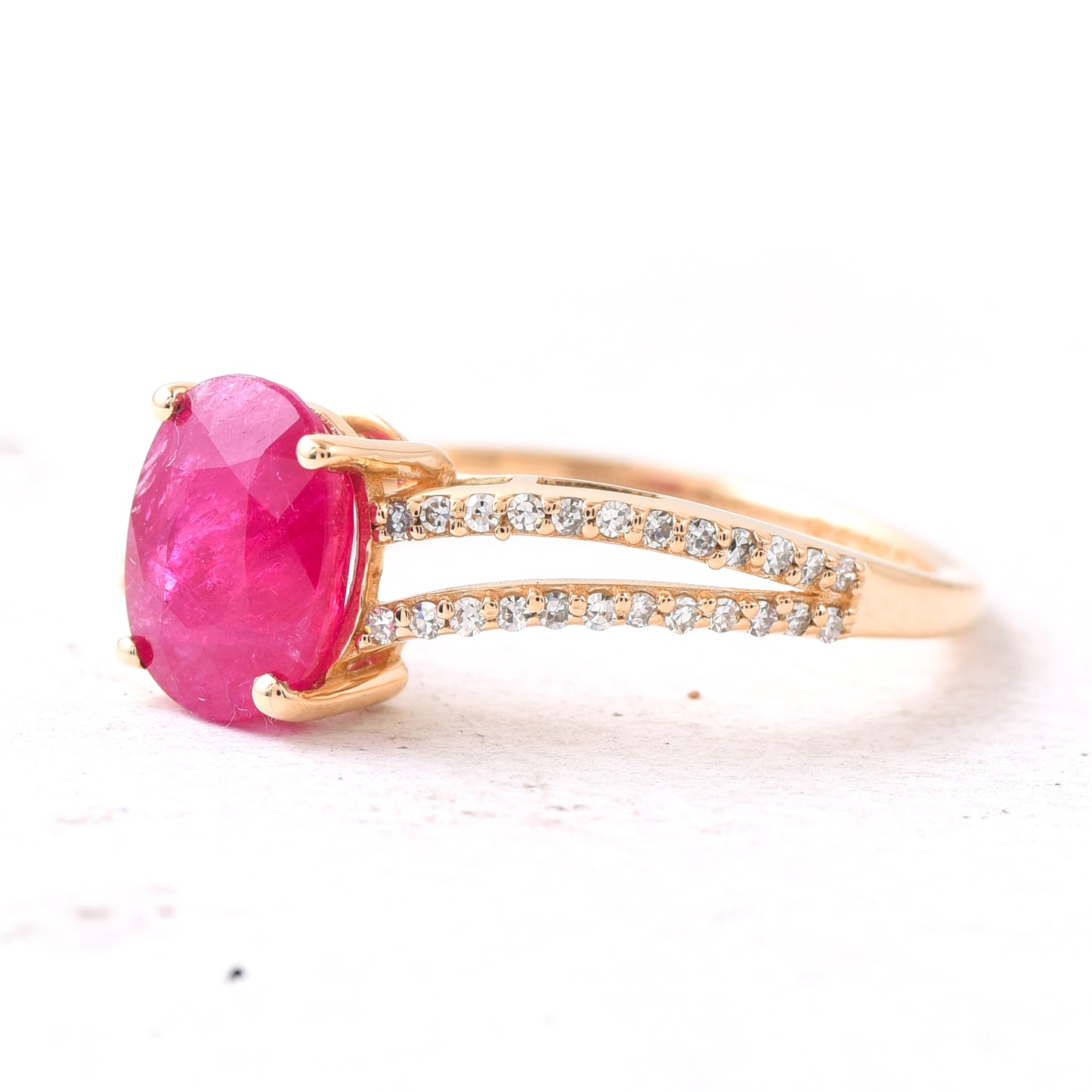 2.11 Ct Oval Mixed Cut Natural Ruby 14K Gold Ring