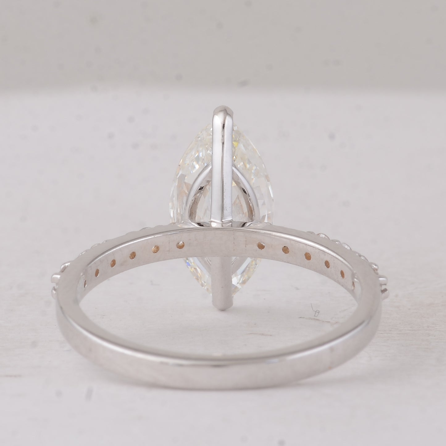 2.35 Carats Lab Grown Diamond 14K Gold Ring