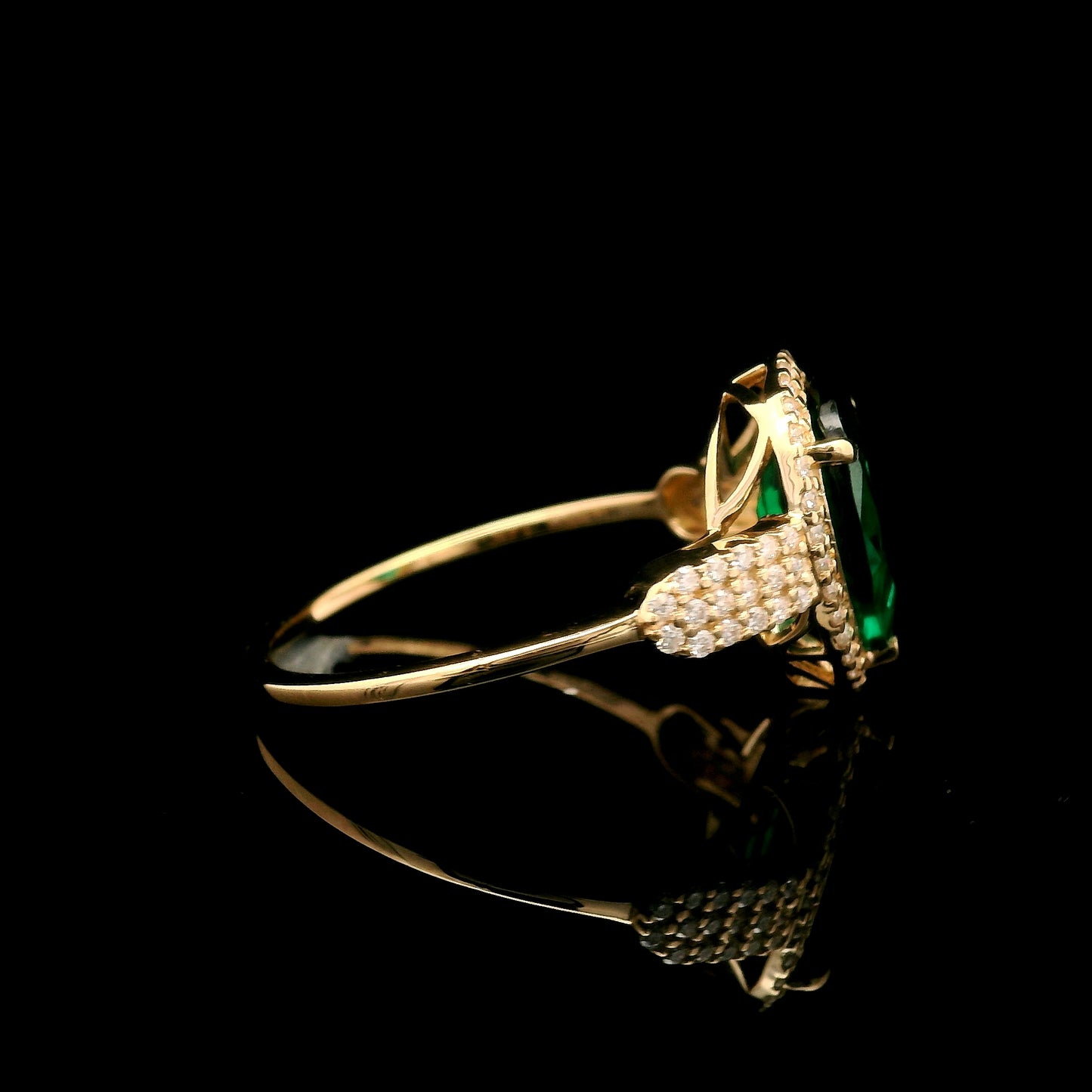 1.88 Ct Pear Mixed Cut Lab Grown Emerald 14K Gold Ring