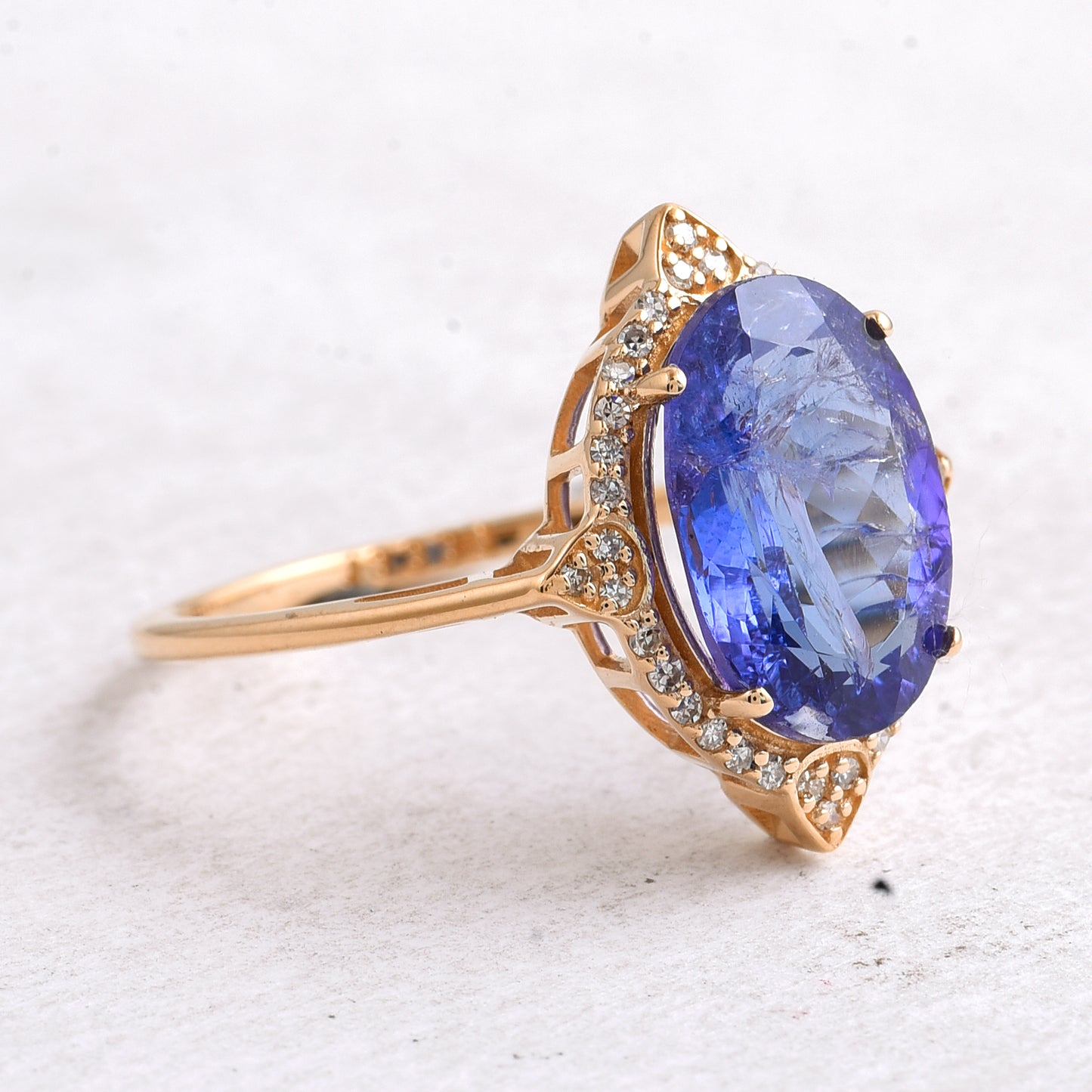3.91 Ct Oval Mixed Cut Natural Tanzanite 14K Gold Ring
