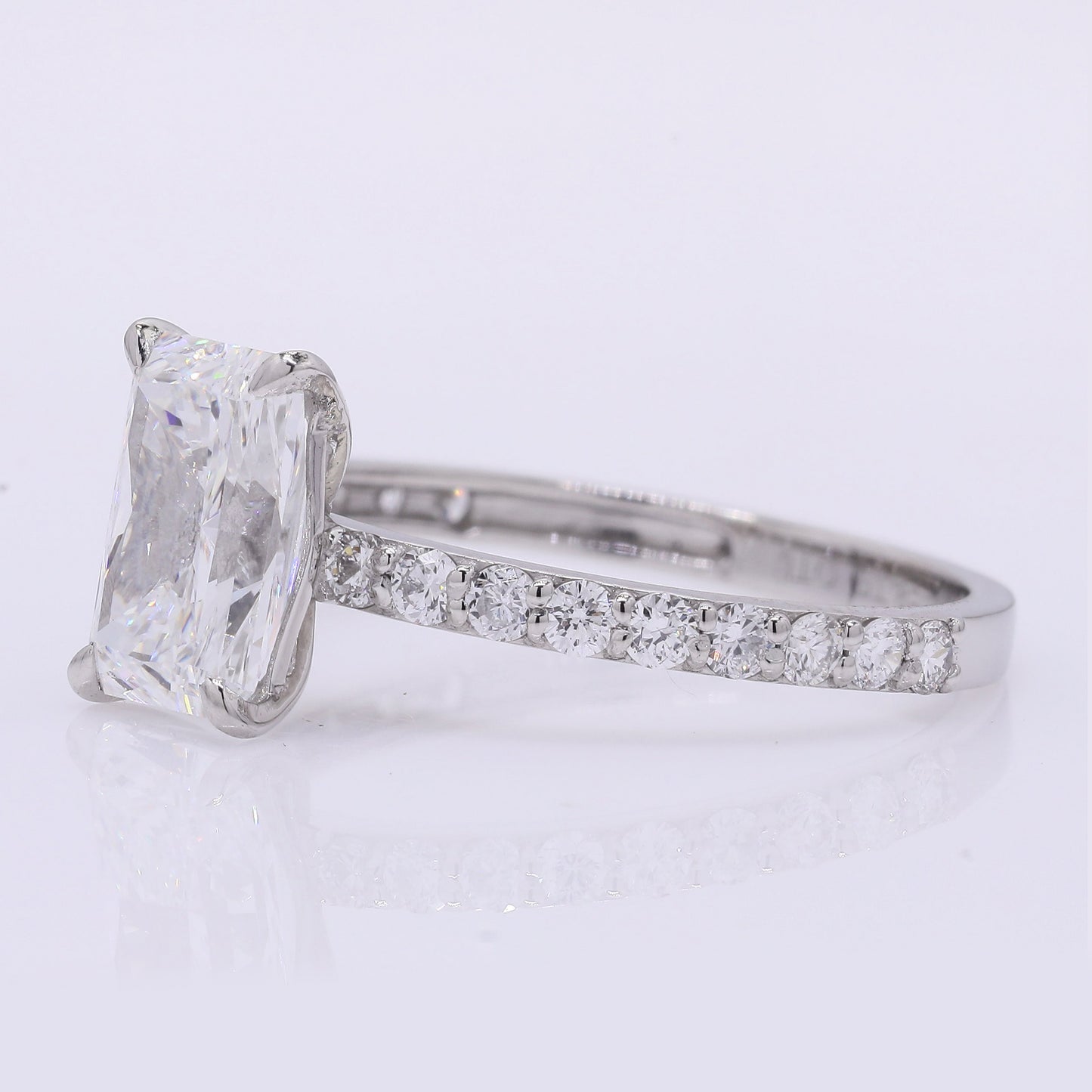2.38 Carats Lab Grown Diamond 950 Platinum Ring