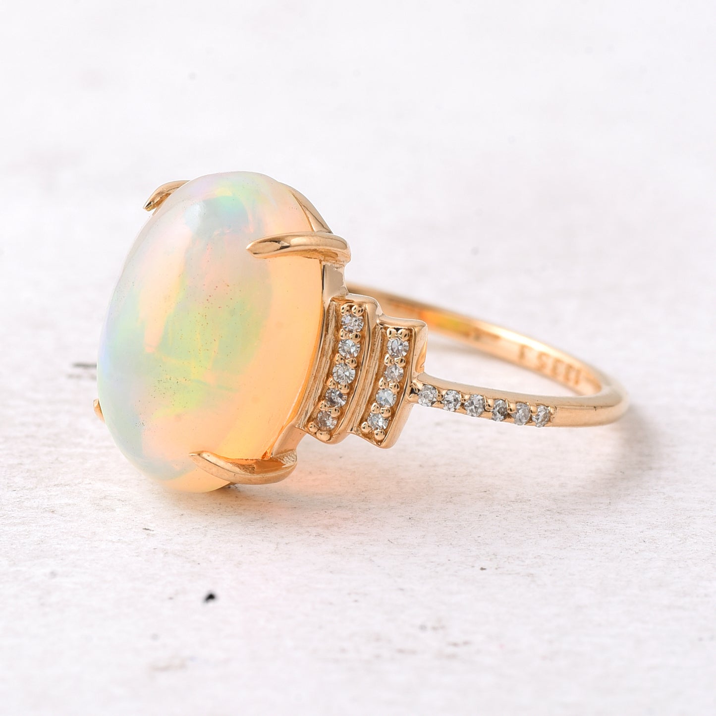 4.03 Ct Oval Cabochon Cut Natural Opal 14K Gold Ring