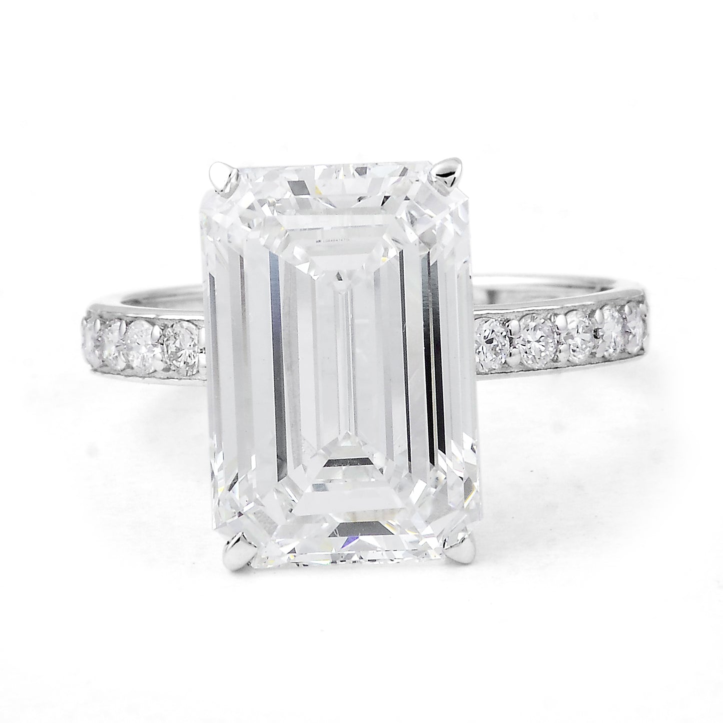 7.33 Carats Lab Grown Diamond 14K Gold Ring