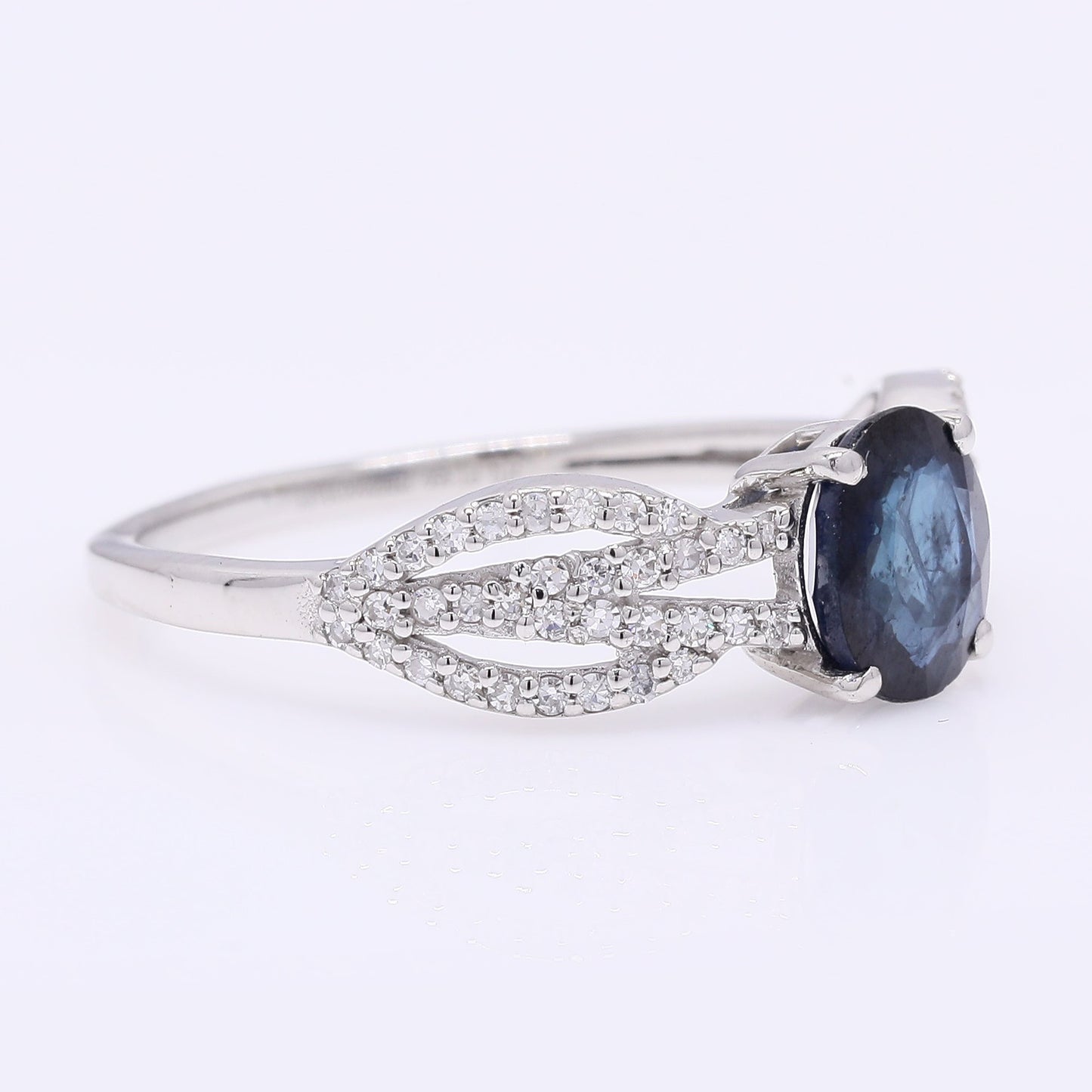 1.34 Ct Oval Mixed Cut Natural Sapphire 950 Platinum Ring