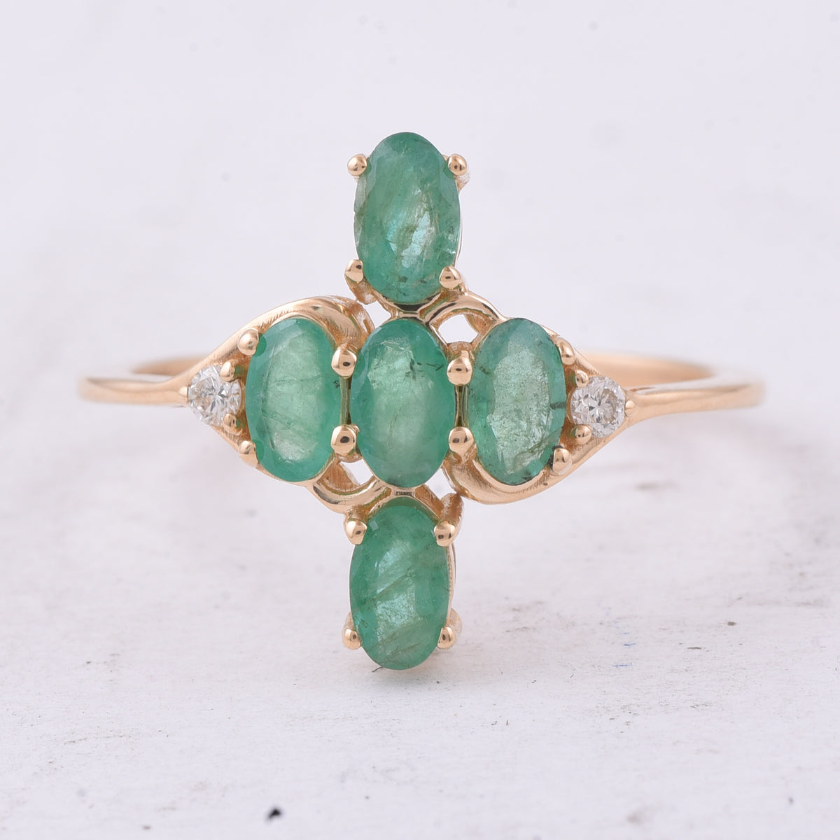 0.93 Ct Oval Natural Emerald 14K Gold Ring
