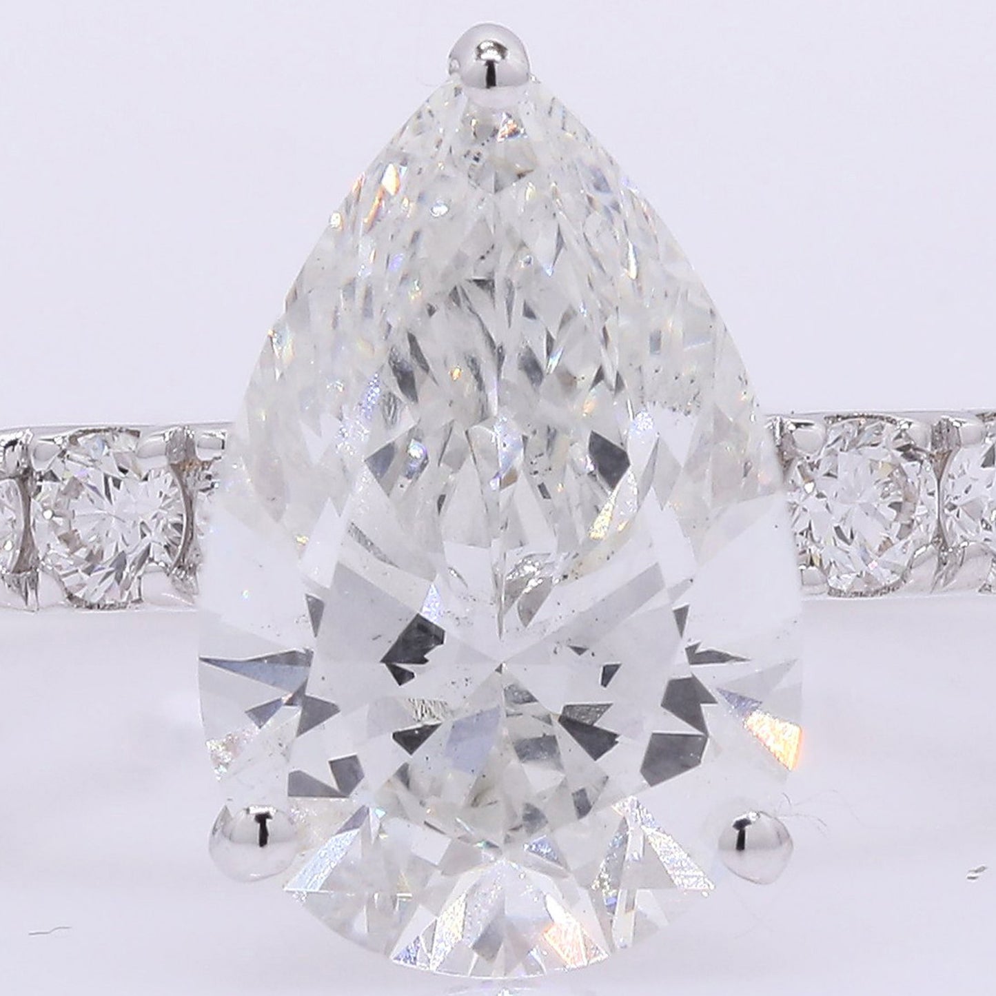 2.18 Carats Lab Grown Diamond 14K Gold Ring