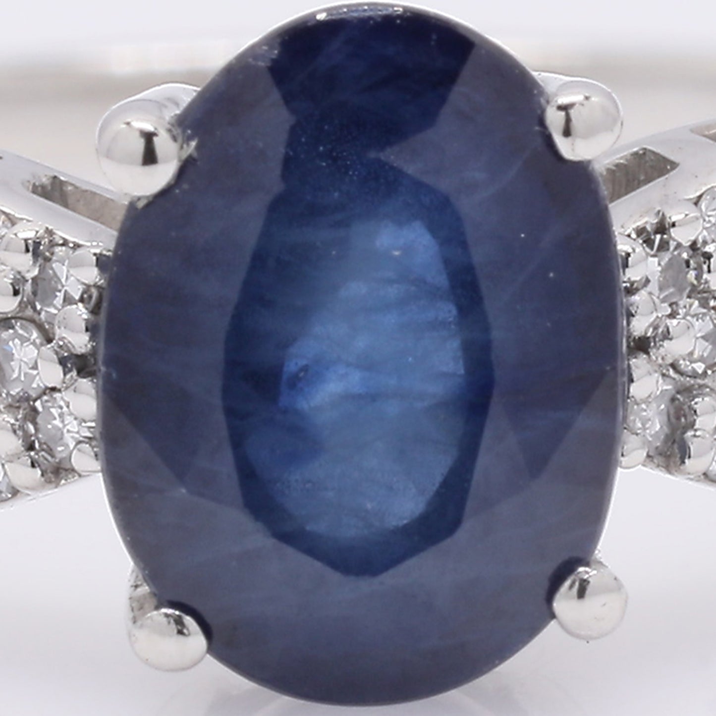 1.75 Ct Oval Mixed Cut Natural Sapphire 950 Platinum Ring