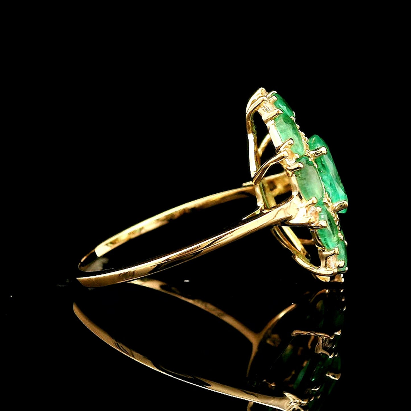 2.31 Ct Oval Emerald 14K Gold Ring