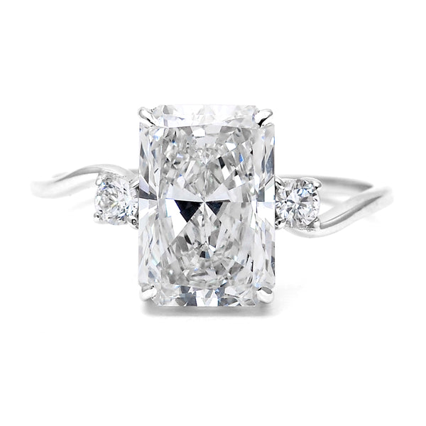 3.32 Carats Lab Grown Diamond 14K Gold Ring