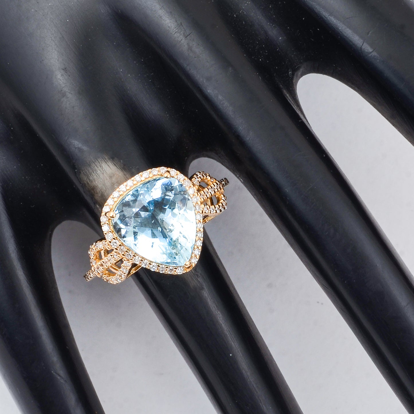 3.06 Ct Pear Mixed Cut Natural Aquamarine 14K Gold Ring