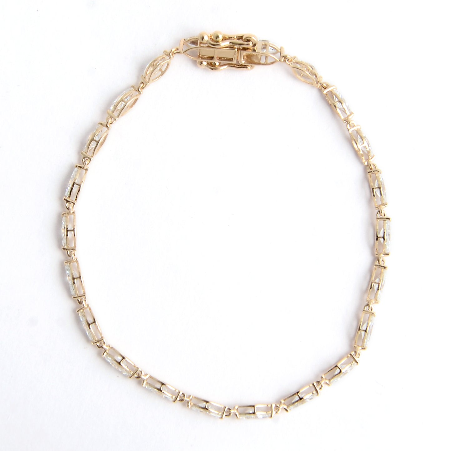 3.43 Carats Lab Grown Diamond 14K Gold Bracelet