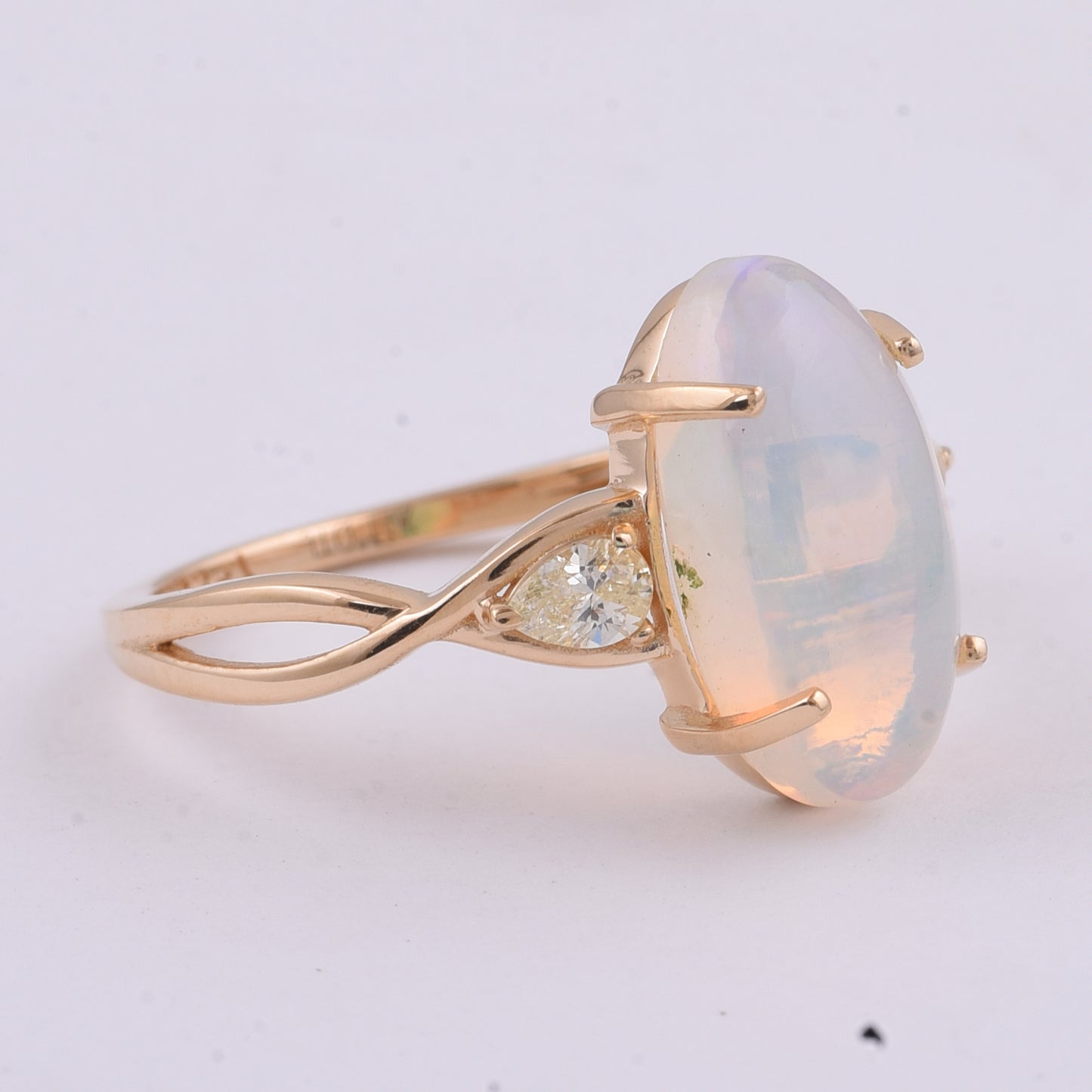 2.50 Ct Oval Cabochon Cut Natural Opal 14K Gold Ring