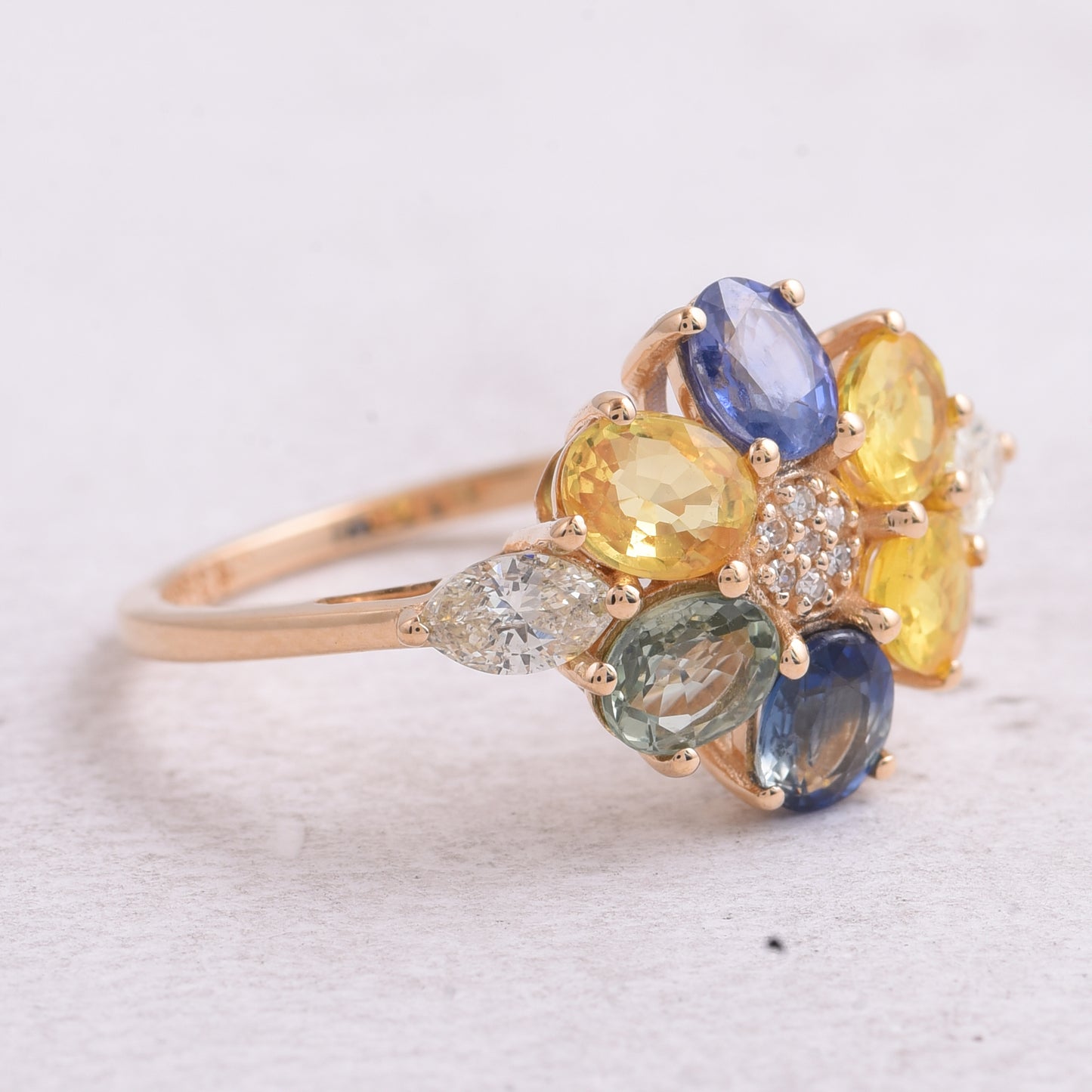 2.71 Ct Oval Natural Multi-Coloured Sapphire 14K Gold Ring