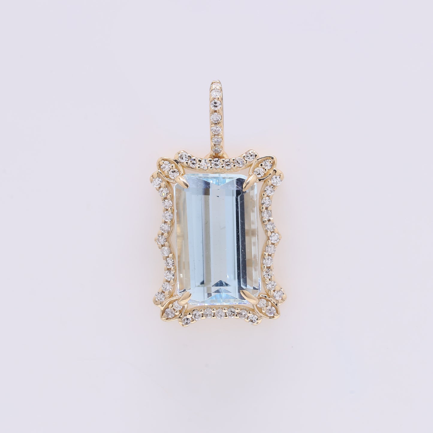 3.06 Ct Octagon Step Cut Natural Aquamarine 14K Gold Pendant