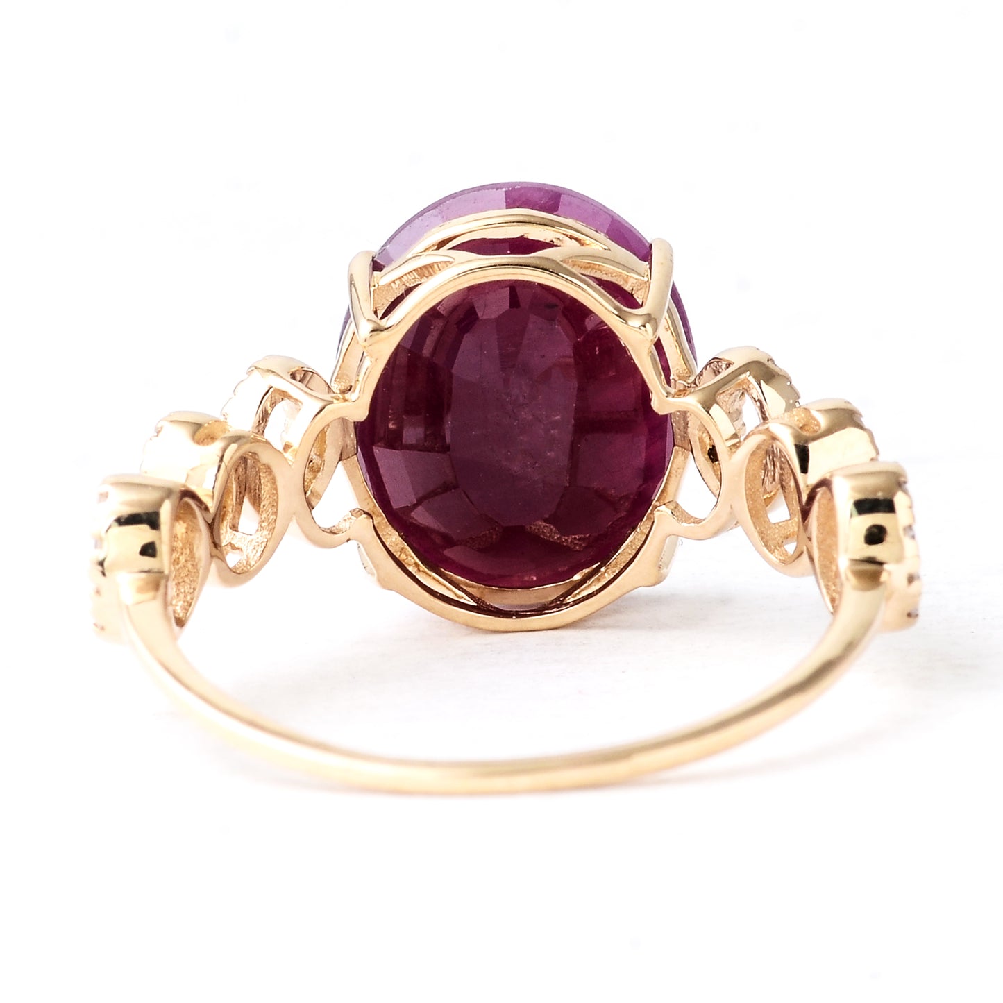 4.81 Ct Oval Mixed Cut Natural Corundum Ruby 14K Gold Ring