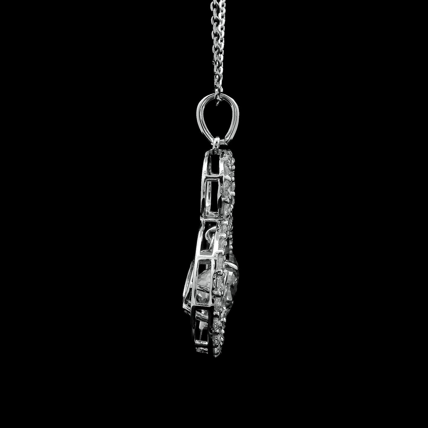2.71 Carats Lab Grown Diamond 14K Gold Pendant