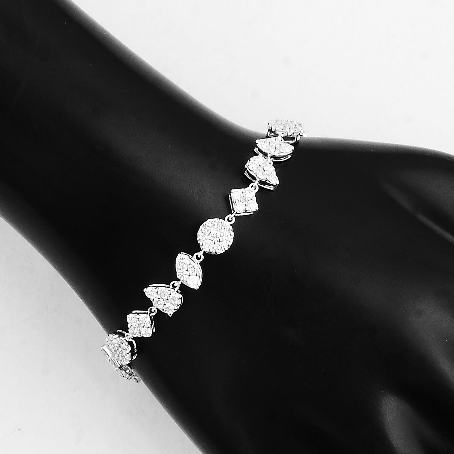 2.27 Carats Lab Grown Diamond 14K Gold Bracelet