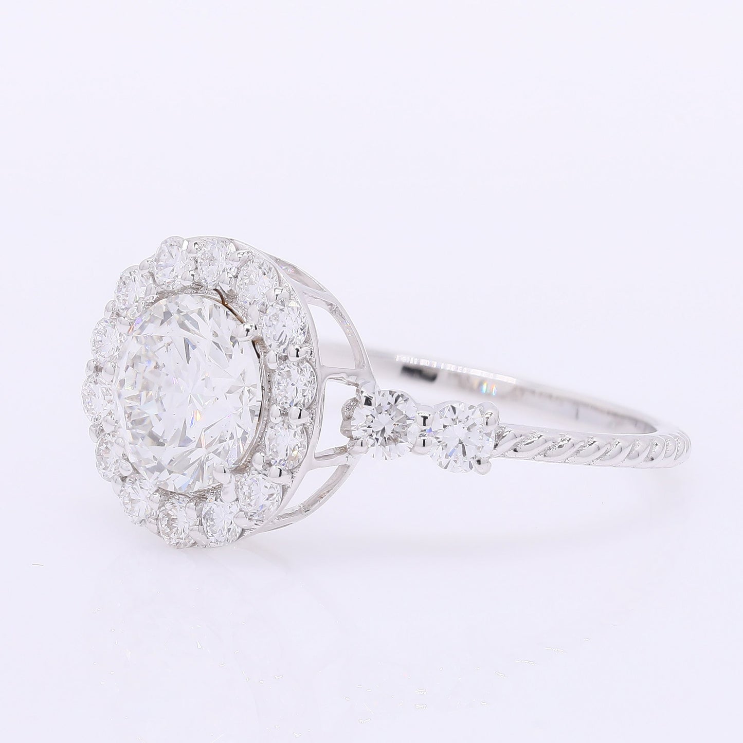 2.03 Carats Lab Grown Diamond 14K Gold Ring