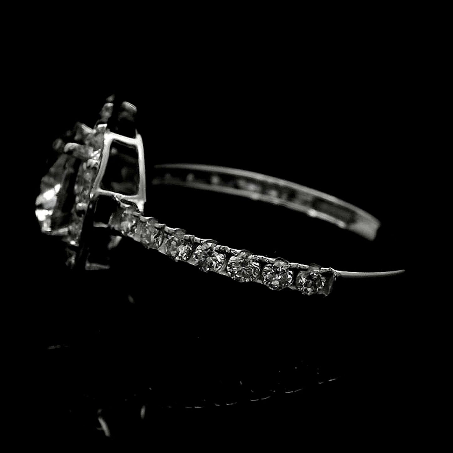 2.34 Carats Lab Grown Diamond 14K Gold Ring