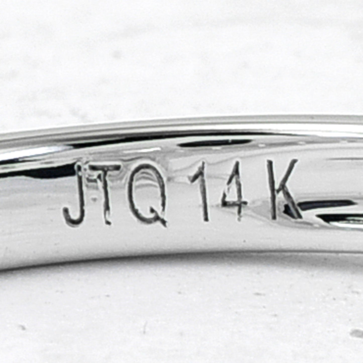 2.17 Carats Lab Grown Diamond 14K Gold Ring