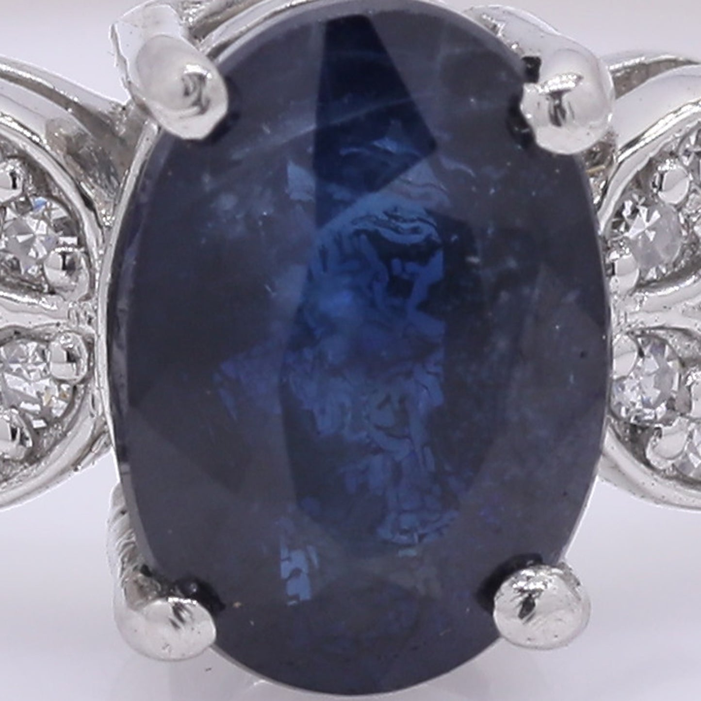 1.40 Ct Oval Mixed Cut Natural Sapphire 950 Platinum Ring
