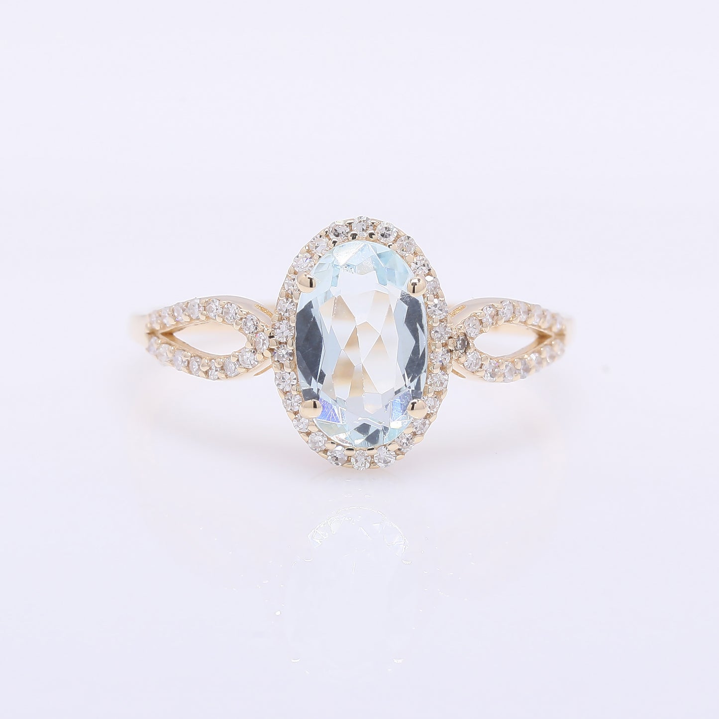 1.12 Ct Oval Mixed Cut Natural Aquamarine 14K Gold Ring
