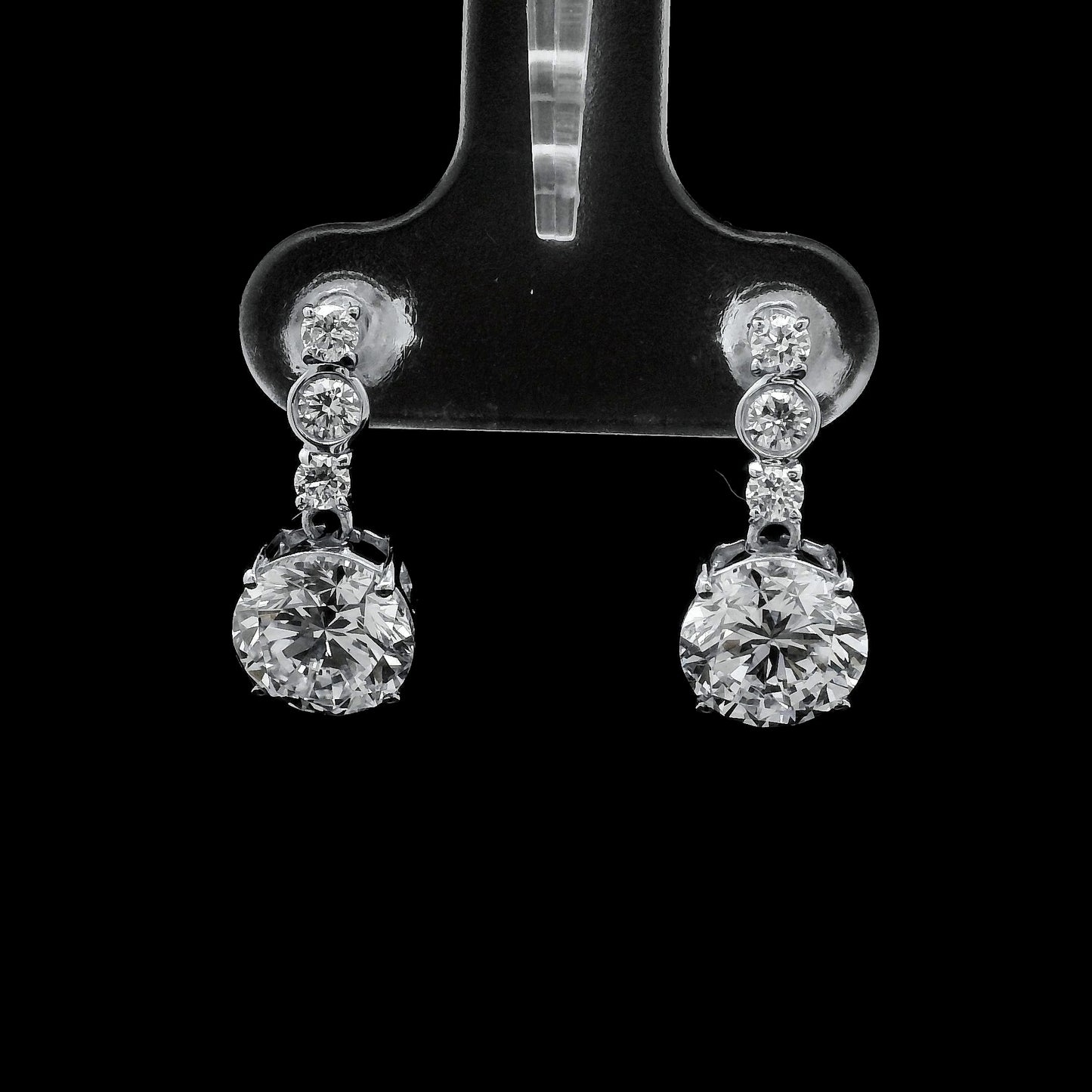 3.22 Ct Round Lab Grown Diamond 14K Gold Earrings