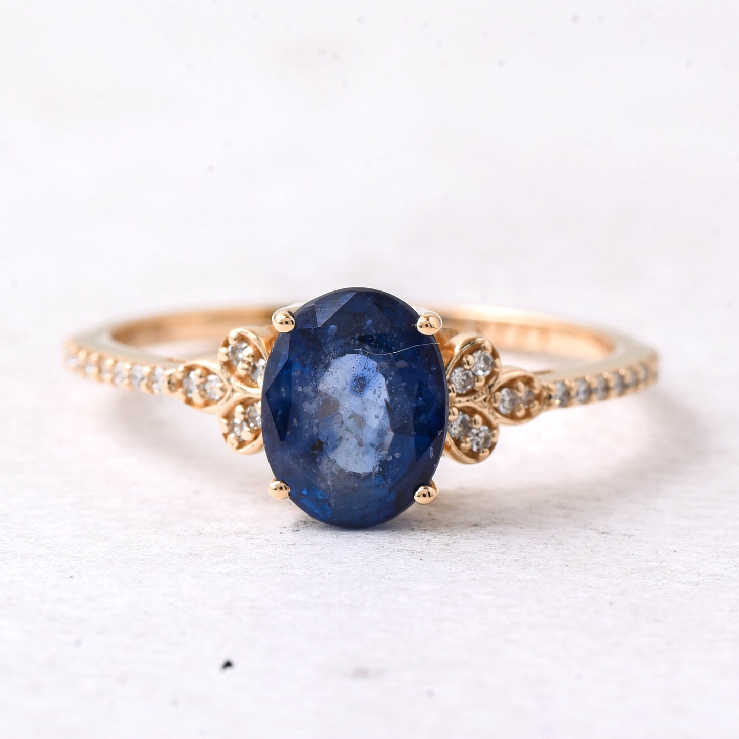1.89 Ct Oval Sapphire 14K Gold Ring