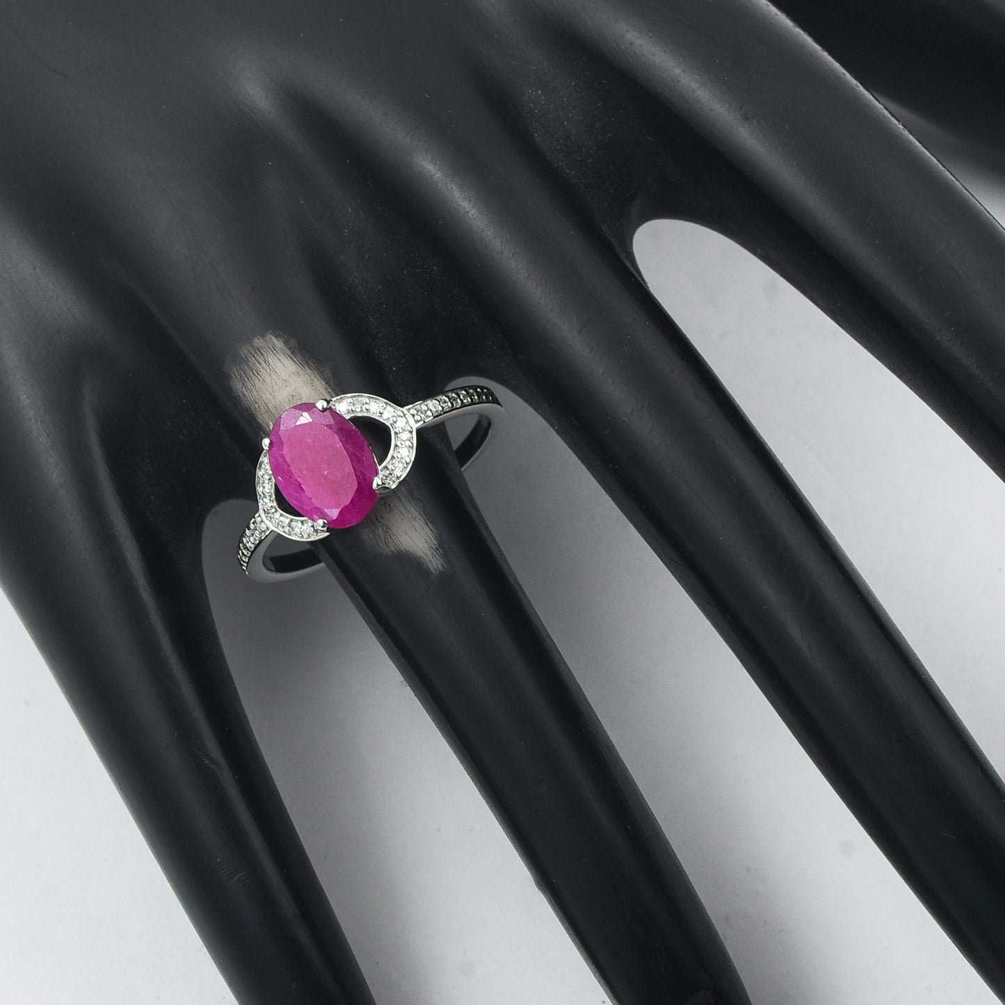1.27 Ct Oval Mixed Cut Natural Ruby 950 Platinum Ring