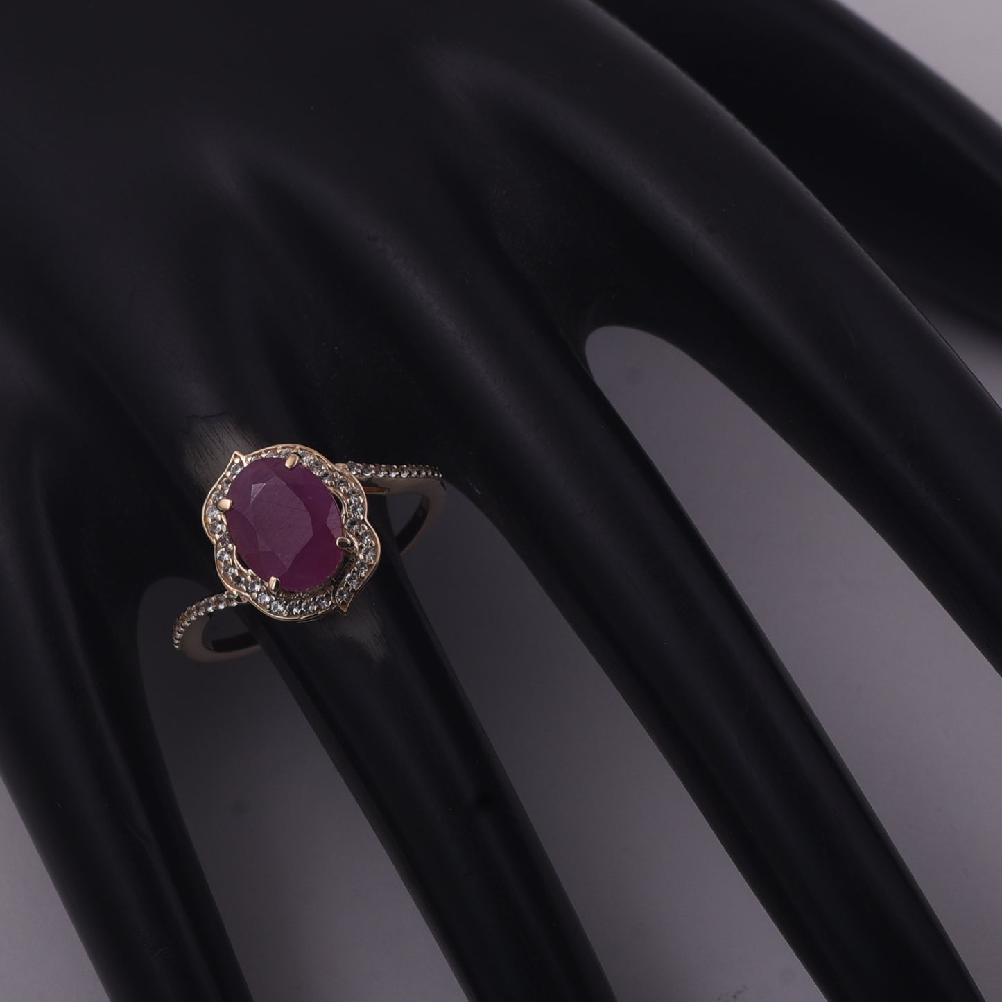 2.60 Ct Oval Ruby 9K Gold Ring