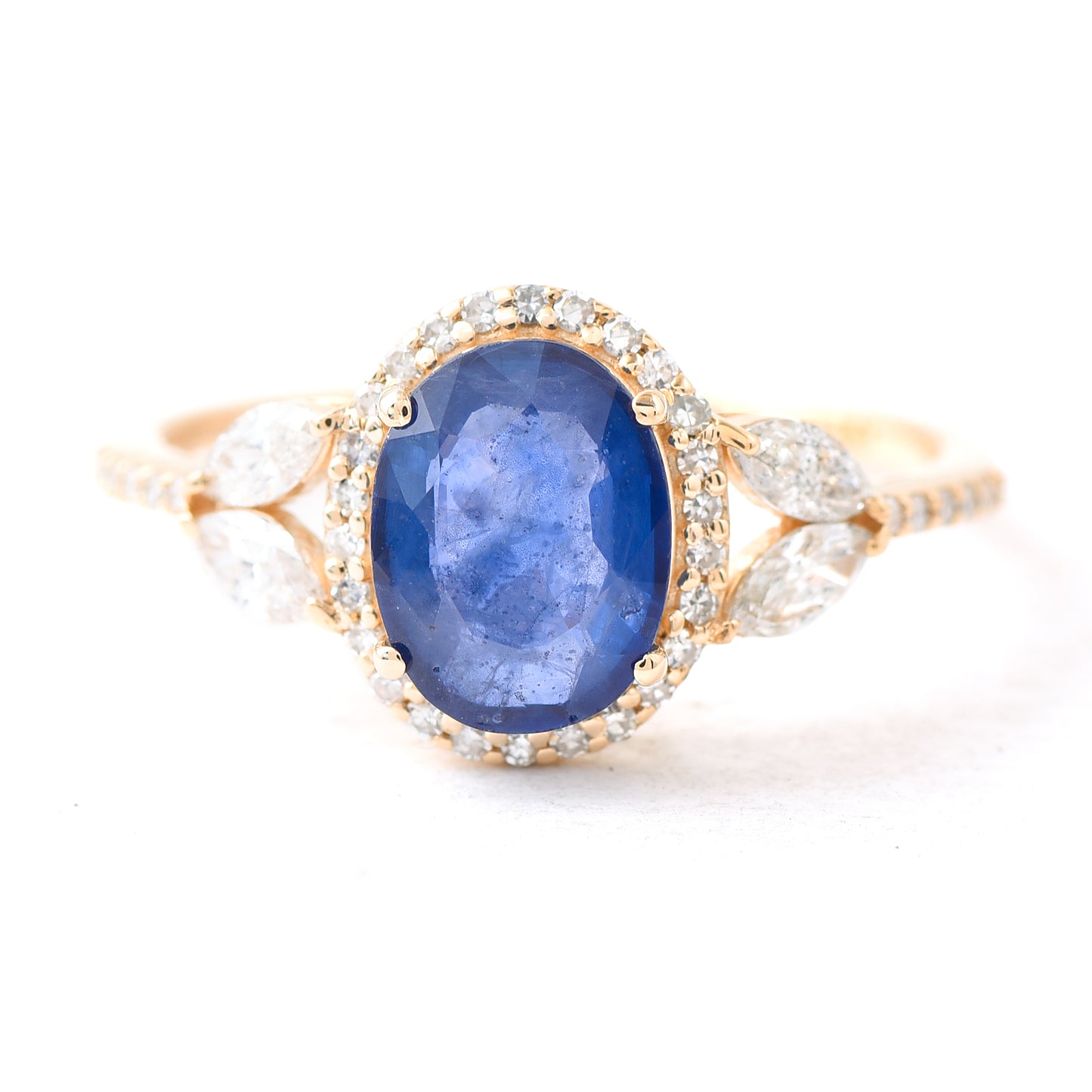 2.22 Ct Oval Sapphire 14K Gold Ring