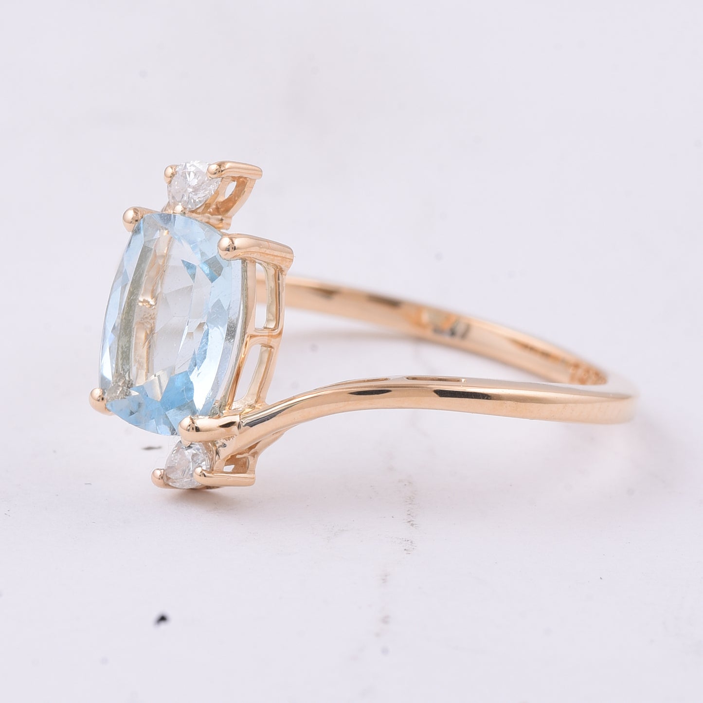 1.28 Ct Cushion Natural Aquamarine 14K Gold Ring