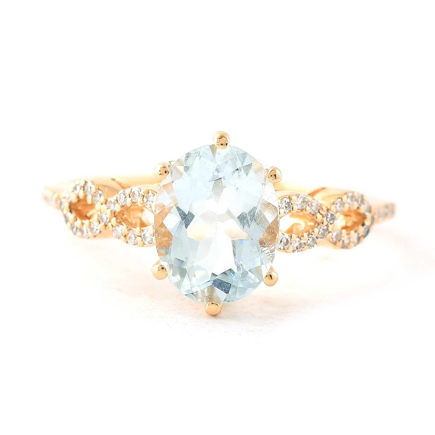 1.91 Ct Oval Mixed Cut Natural Aquamarine 14K Gold Ring