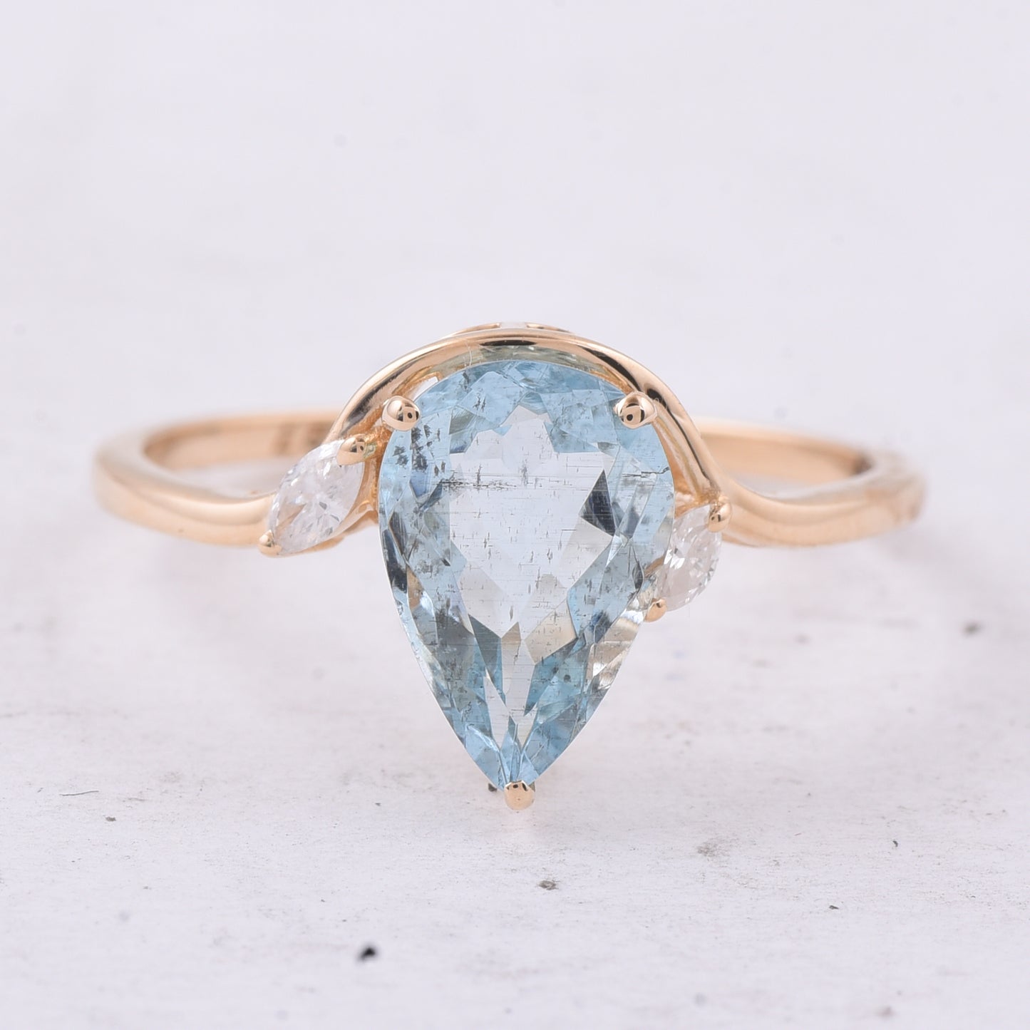 1.63 Ct Pear Natural Aquamarine 14K Gold Ring
