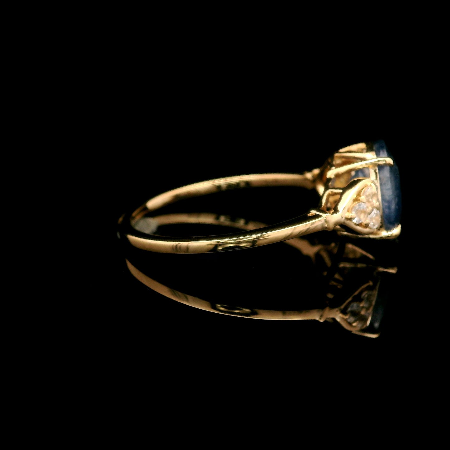 3.01 Ct Oval Mixed Cut Natural Corundum Sapphire 14K Gold Ring