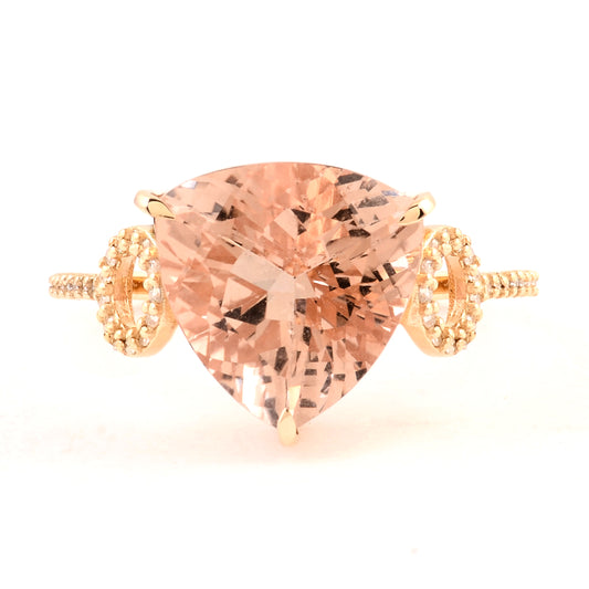4.45 Carats Natural Beryl Morganite 14K Gold Ring