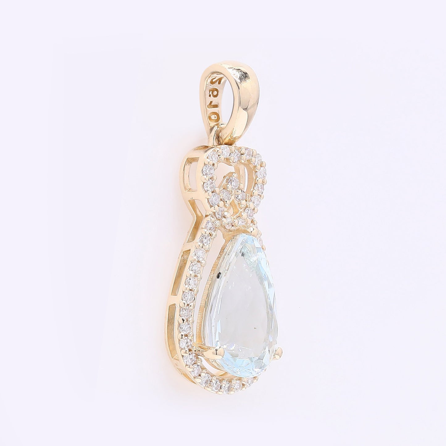 1.53 Ct Pear Mixed Cut Natural Aquamarine 14K Gold Pendant
