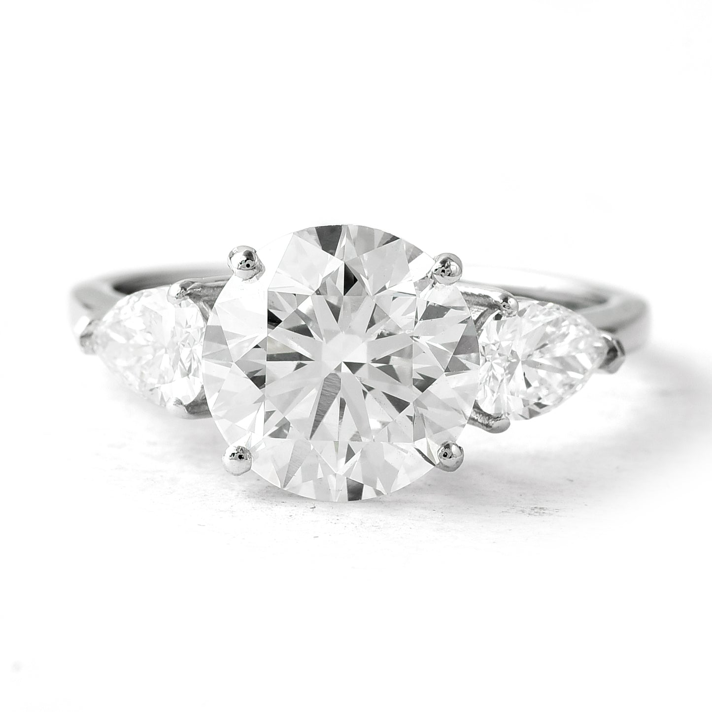 3.83 Ct Round Brilliant Lab Grown Diamond 950 Platinum Ring
