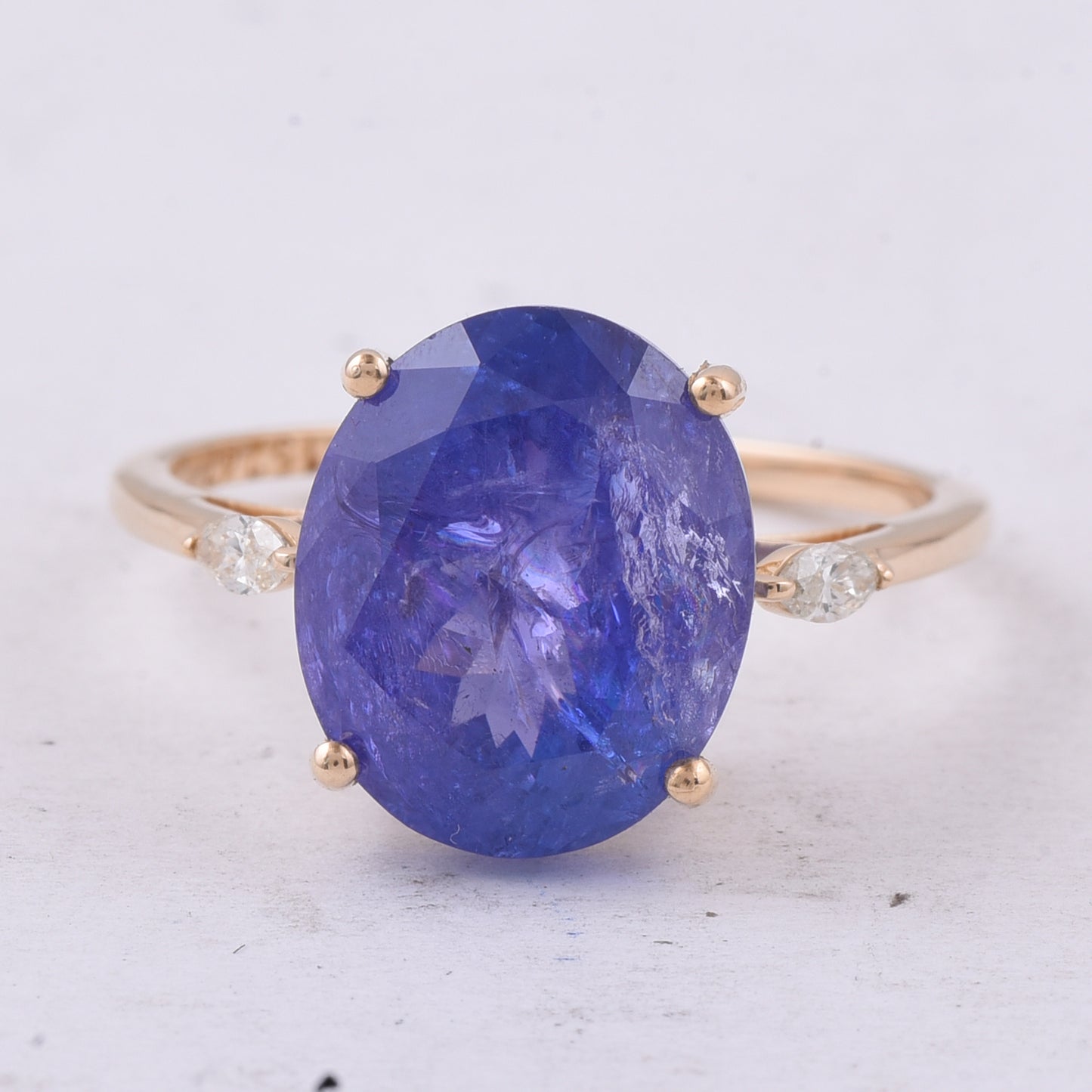 5.80 Ct Oval Natural Tanzanite 14K Gold Ring