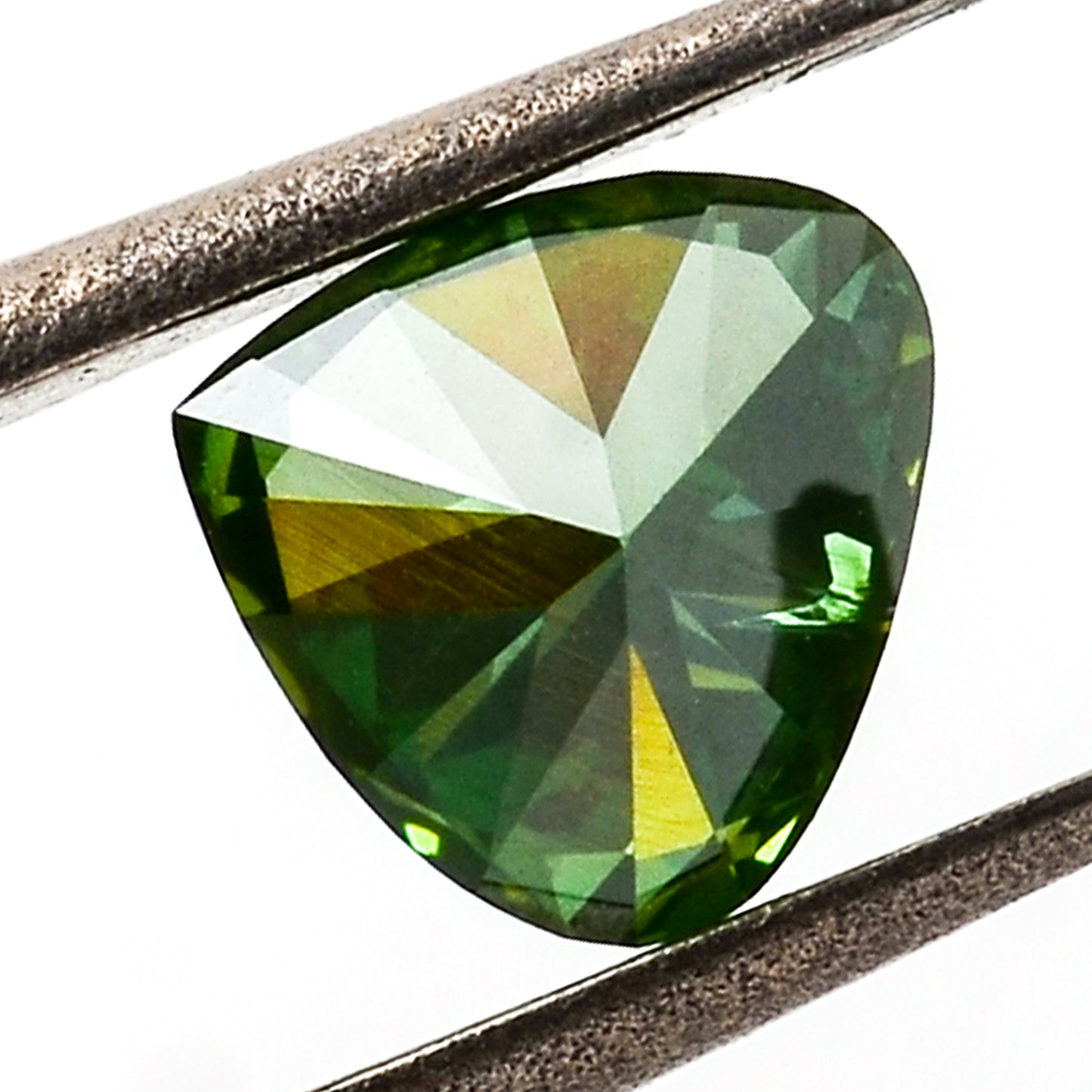0.3 Green Diamond Heart Loose Diamond