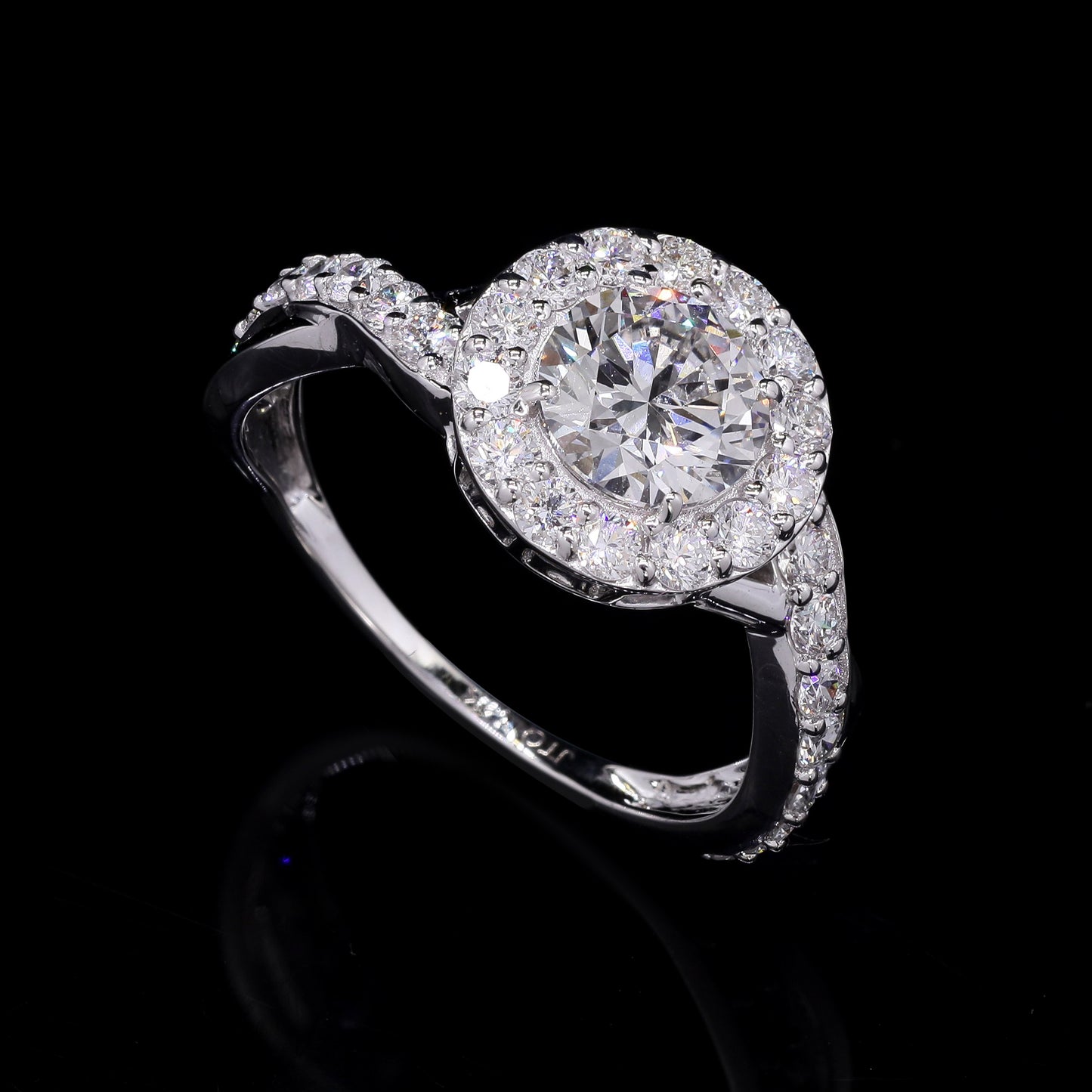 1.96 Carats Lab Grown Diamond 14K Gold Ring
